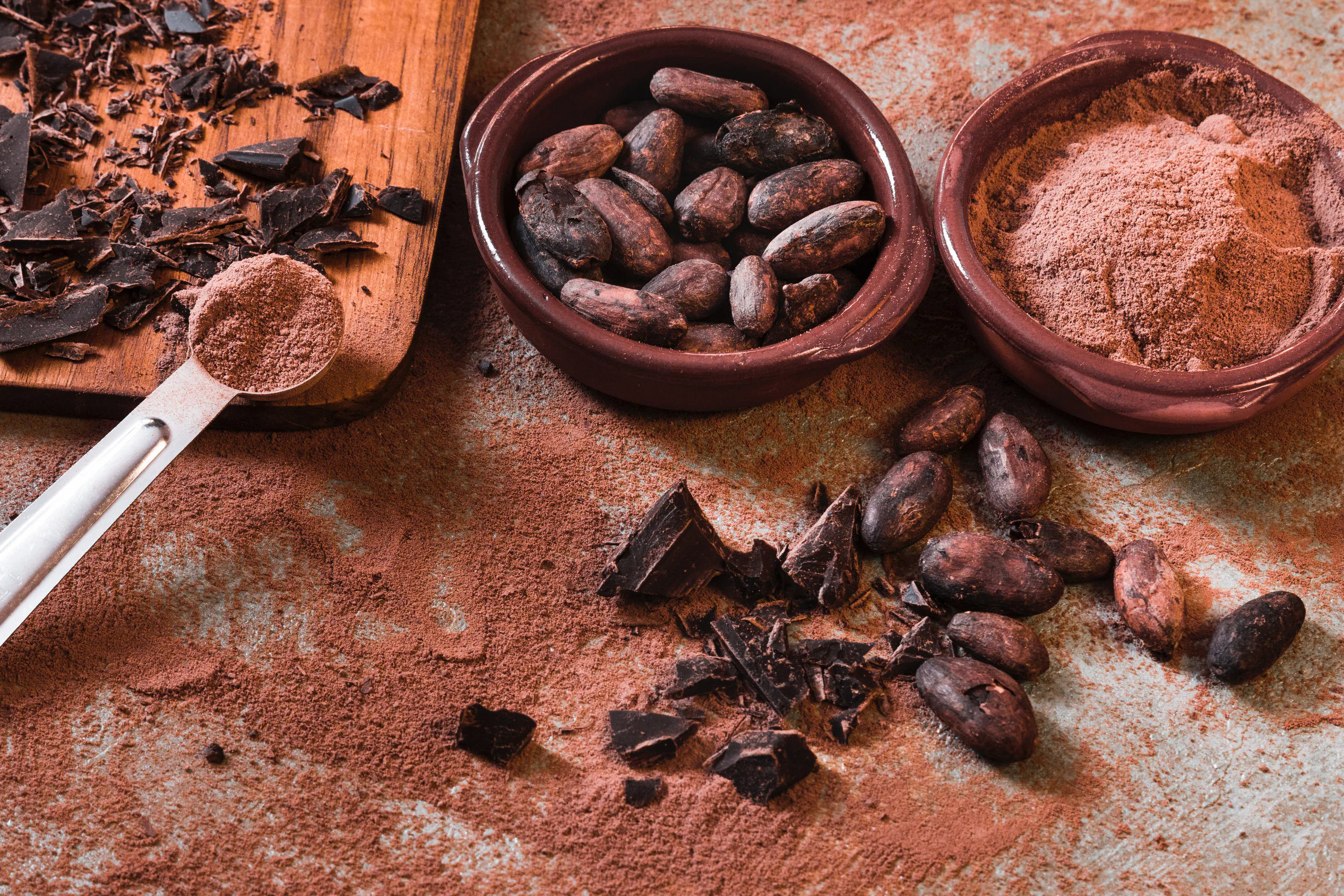 Cacao en polvo, pasta de cacao, granos