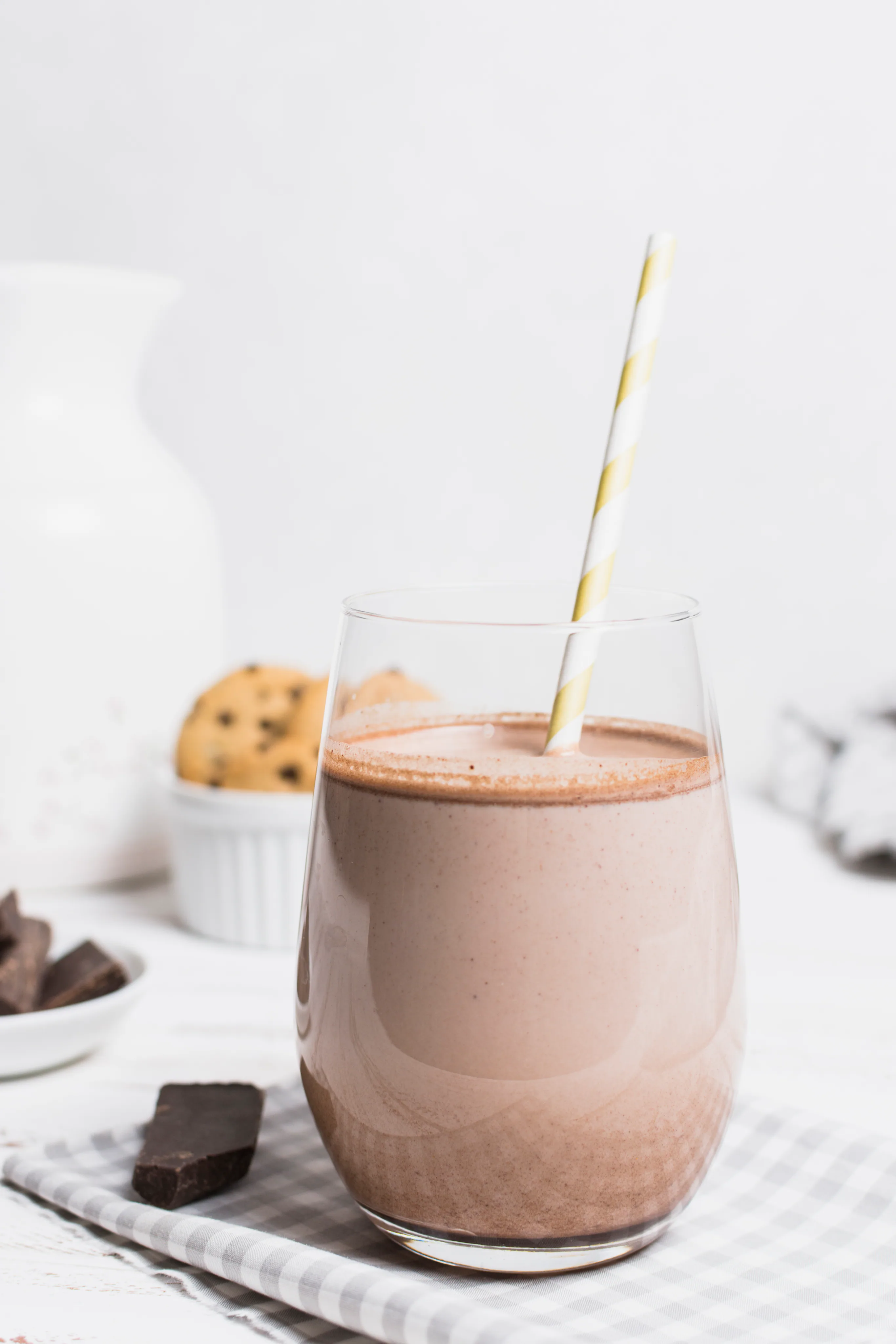 Deliciosa taza de chocolate frío